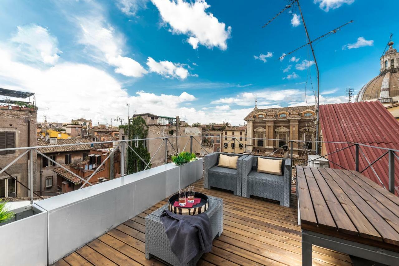 Two Bedrooms Apartment With Solarium With View On San Peter Church And Sant'Angelo Castle Рим Екстериор снимка